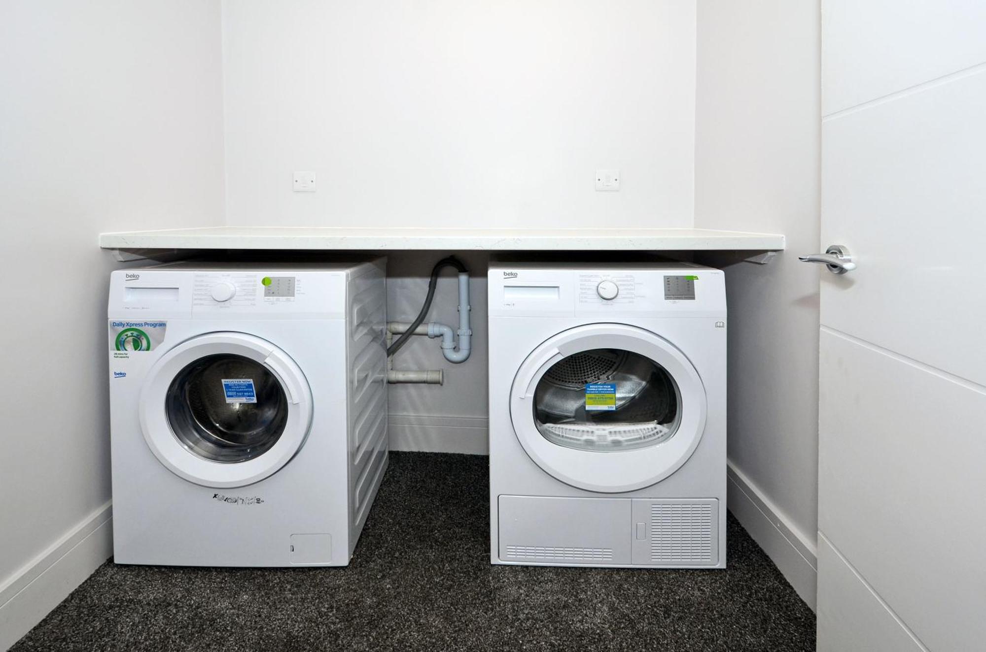 Townhouse Plus @ London Road Stoke Екстер'єр фото
