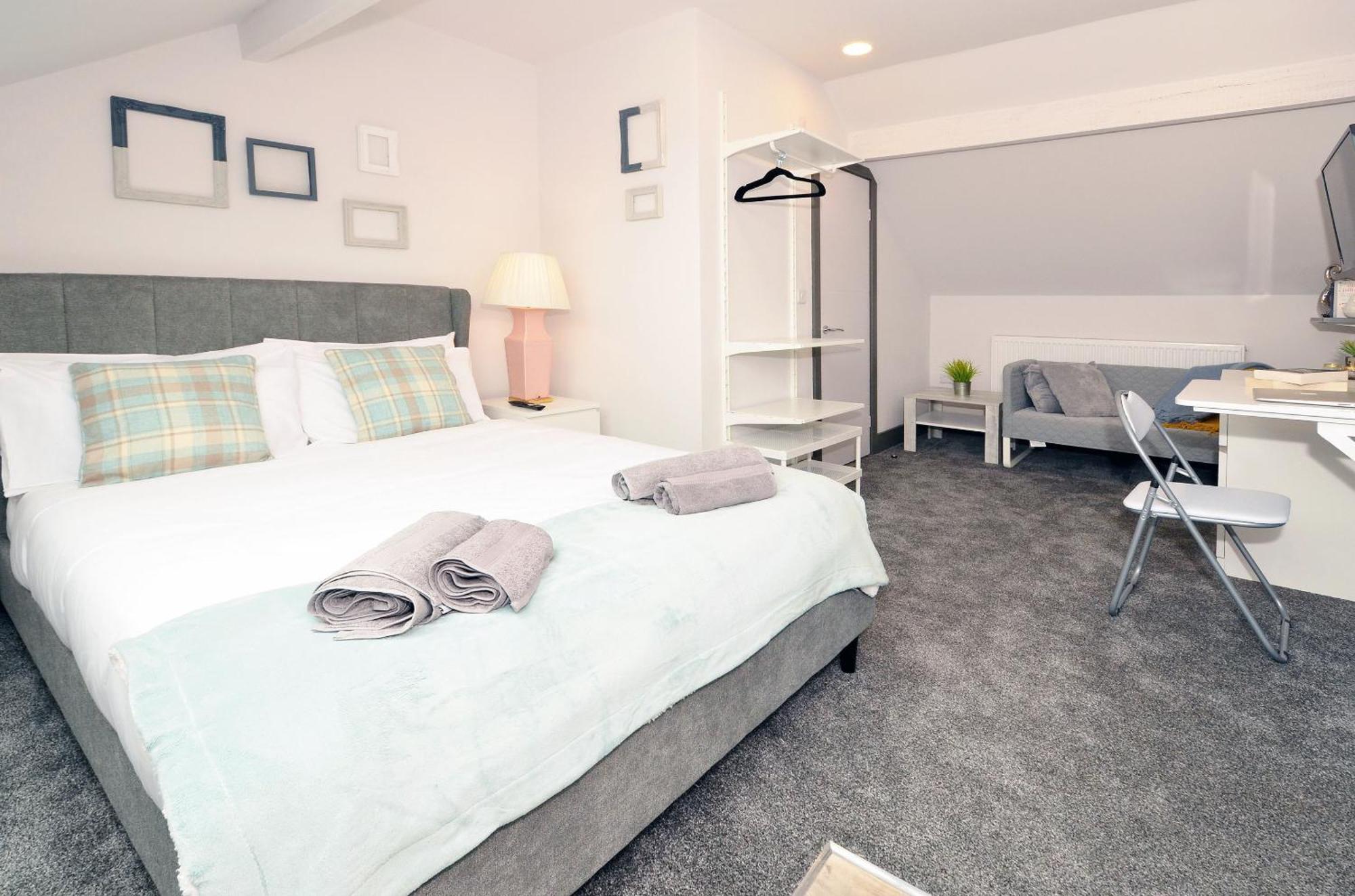 Townhouse Plus @ London Road Stoke Екстер'єр фото