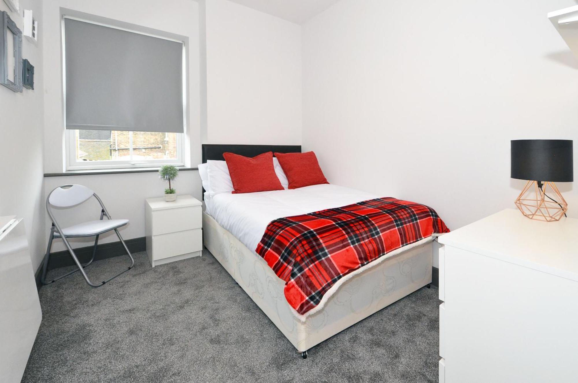 Townhouse Plus @ London Road Stoke Екстер'єр фото